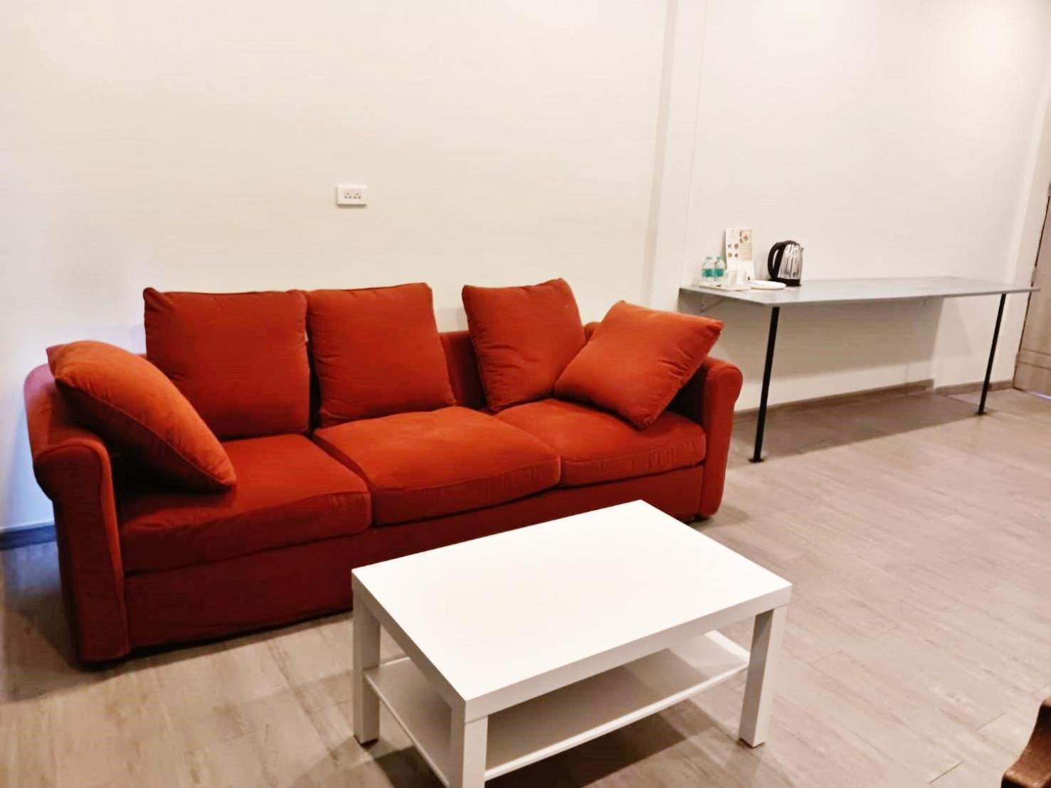 Hidden Dragon X Yaowarat Road Appartement Bangkok Buitenkant foto